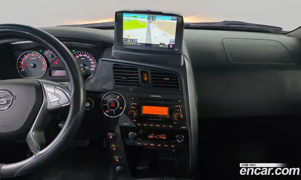 SsangYong Korando 2015 2.0 гидро в Москве № 1418977, фото 20