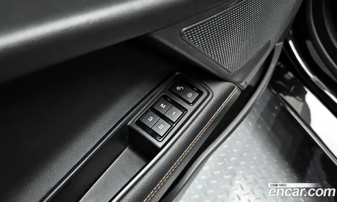 Jaguar XE 2017 2.0 гидро в Москве № 1421732, фото 22