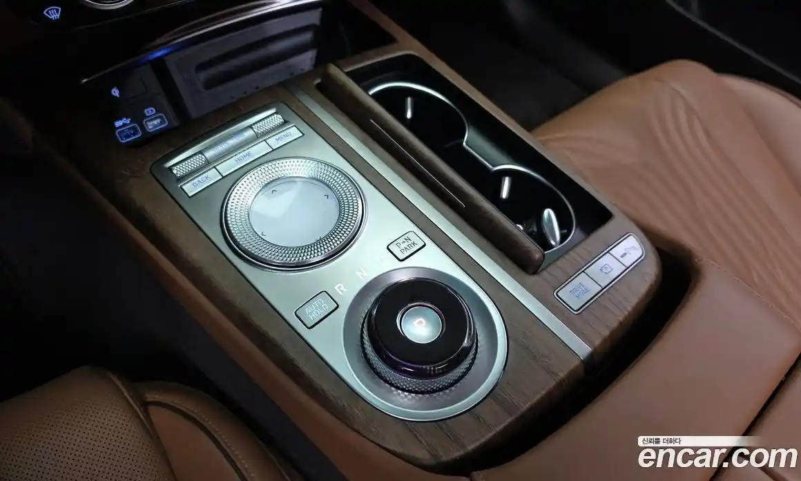 Genesis G80 2022 2.5 гидро в Москве № 1538977, фото 12