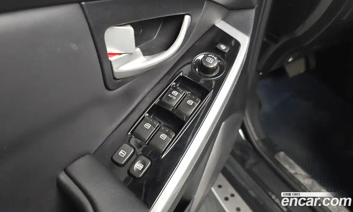 SsangYong Korando 2014 2.0 гидро в Москве № 1540314, фото 29