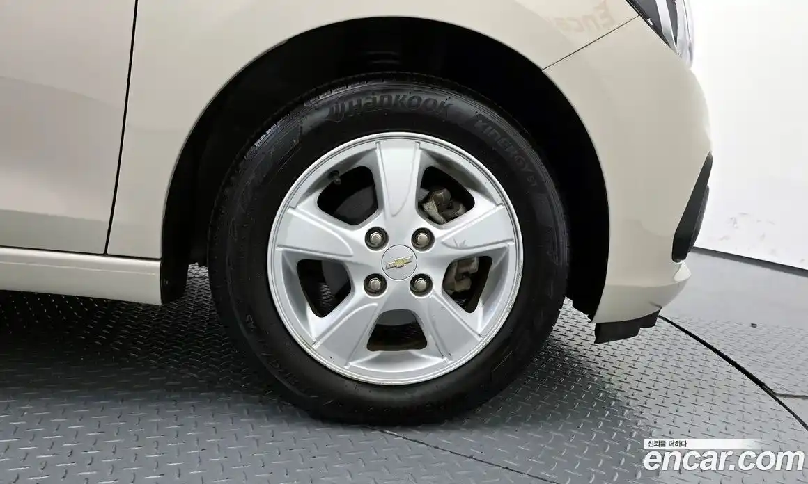 Chevrolet Spark 2017 1.0 гидро в Москве № 1541181, фото 7