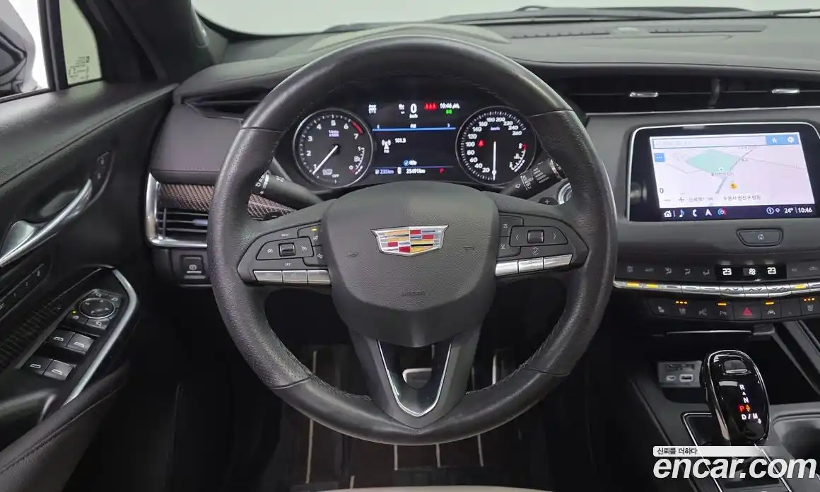 Cadillac XT4 2023 2.0 гидро в Москве № 1551338, фото 19