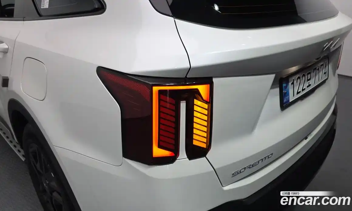 Kia Sorento 2024 1.6 гидро в Москве № 1611598, фото 9