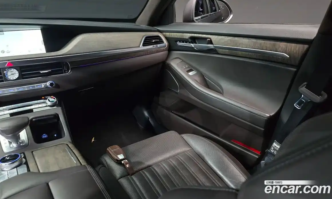 Genesis G90 2019 3.8 гидро в Москве, фото 16