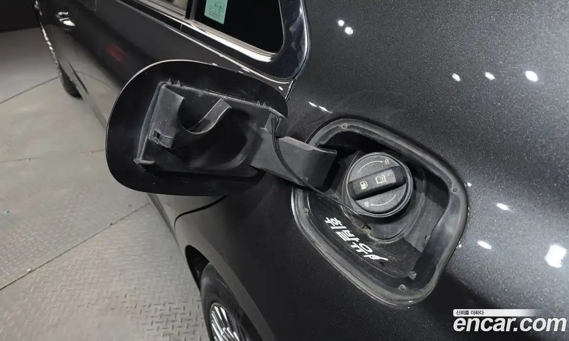 Genesis G90 2019 3.8 гидро в Москве, фото 27