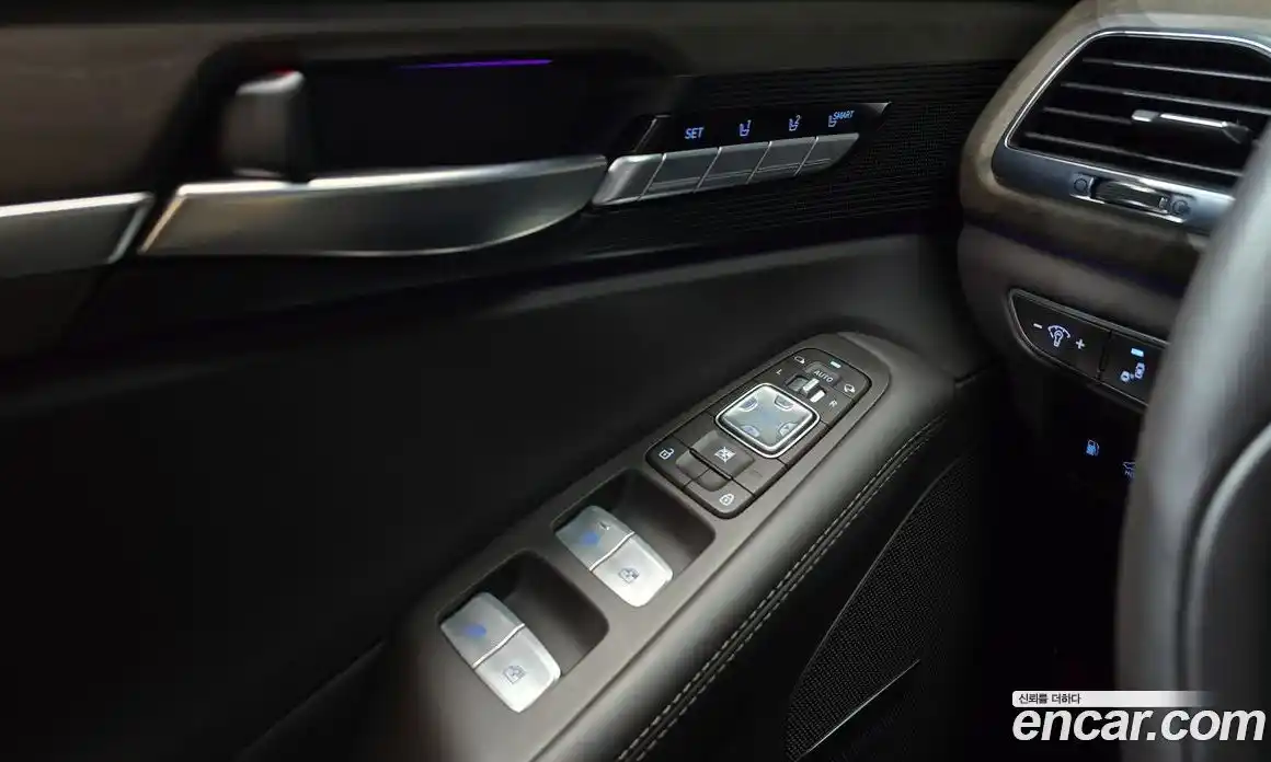 Genesis G90 2019 3.8 гидро в Москве, фото 29
