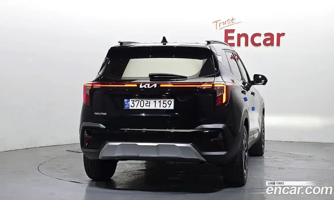 Kia Seltos 2023 1.6 гидро в Москве № 1685071, фото 4