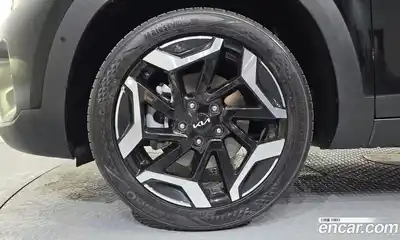 Kia Seltos 2023 1.6 гидро в Москве № 1685071, миниатюра 5