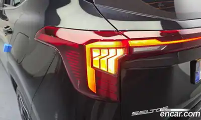 Kia Seltos 2023 1.6 гидро в Москве № 1685071, миниатюра 9