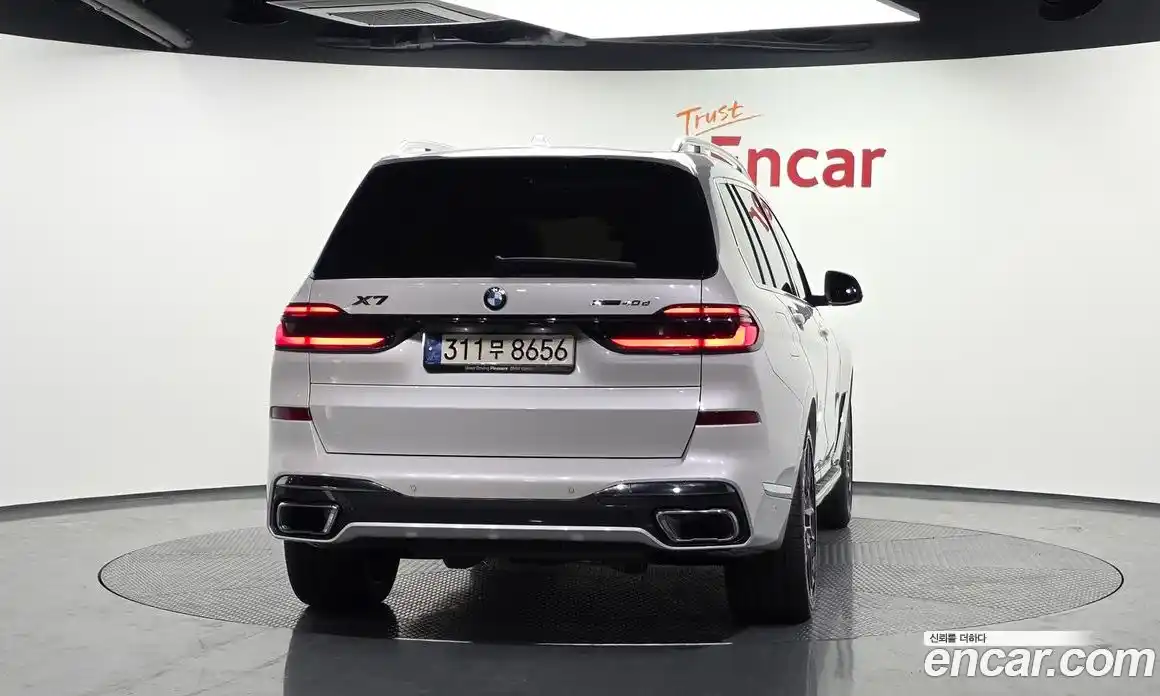 BMW X7 2024 3.0 гидро в Москве № 1685199, фото 4
