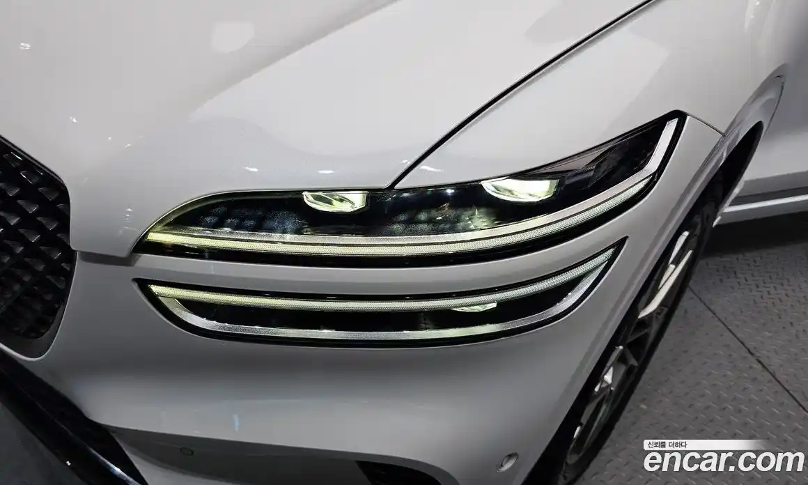 Genesis GV70 2023 2.5 гидро в Москве № 1758659, фото 8