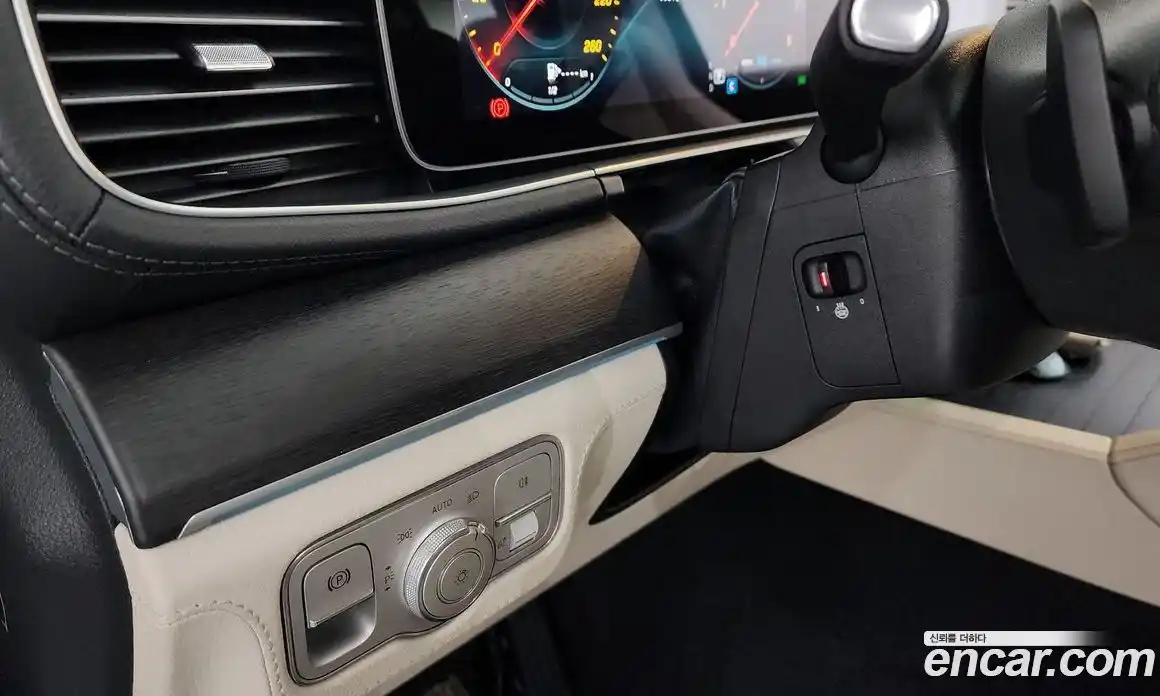Mercedes-Benz GLE-Class 2022 3.0 гидро в Москве № 1762557, фото 29