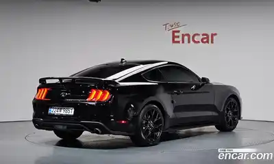 Ford Mustang, 2020