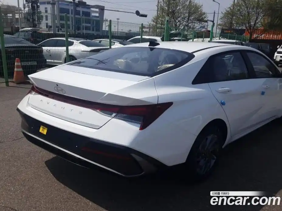 Hyundai Avante 2026 1.6 гидро в Москве № 1830086, фото 10