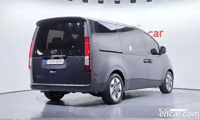Hyundai Staria 2024 2.2 гидро в Москве № 1830131, миниатюра 2