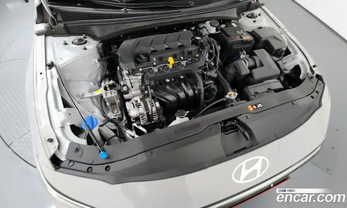 Hyundai Avante 2025 1.6 гидро в Москве № 1830167, фото 6
