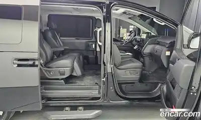 Hyundai Staria 2024 1.6 гидро в Москве № 1830175, миниатюра 12