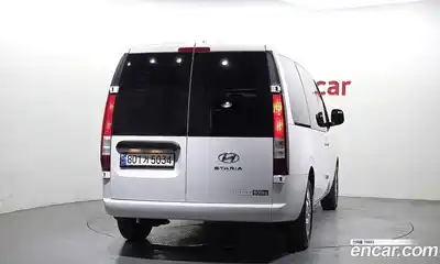Hyundai Staria 2023 2.2 гидро в Москве № 1830181, миниатюра 4