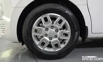 Hyundai Staria 2023 2.2 гидро в Москве № 1830181, миниатюра 5