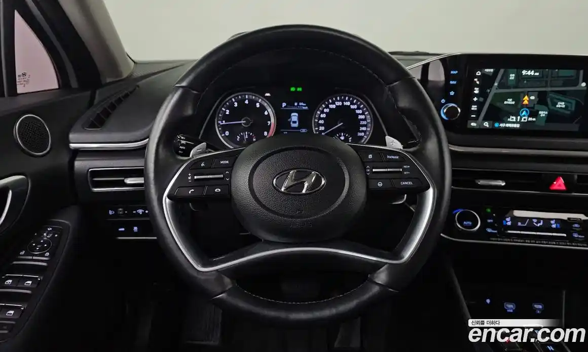 Hyundai Sonata 2020 2.0 гидро в Москве № 1830993, фото 12