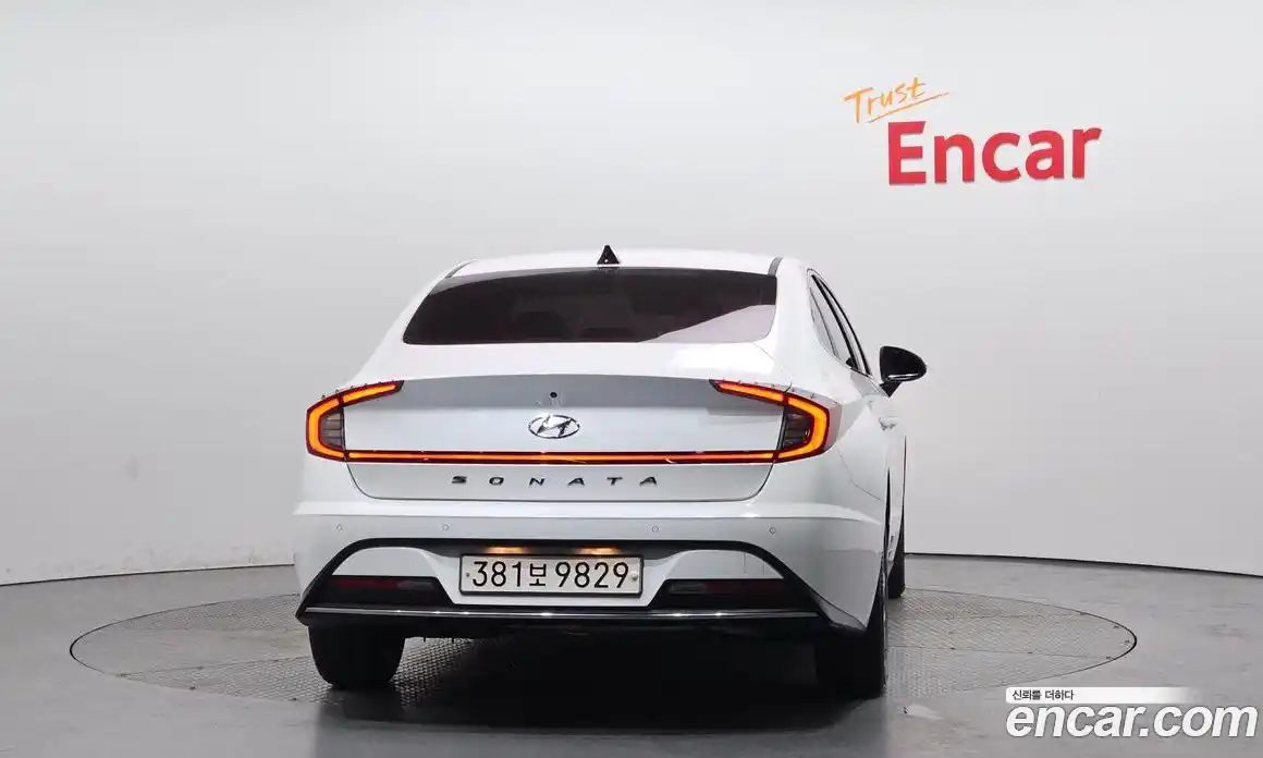 Hyundai Sonata 2020 2.0 гидро в Москве № 1830993, фото 4