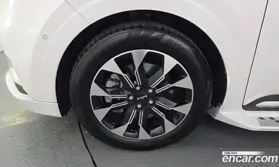 Kia Canival 2022 3.5 гидро в Москве № 1831770, миниатюра 5