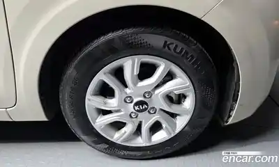 Kia Morning 2018 1.0 гидро в Москве № 1832108, миниатюра 7