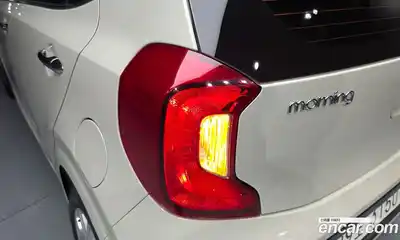 Kia Morning 2018 1.0 гидро в Москве № 1832108, миниатюра 9