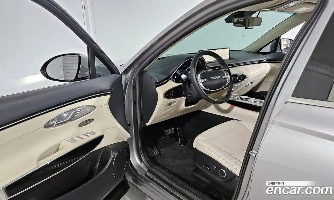 Genesis GV70 2021 2.5 гидро в Москве № 1832249, фото 10