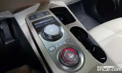 Genesis GV70 2023 2.5 гидро в Москве № 1832335, миниатюра 11