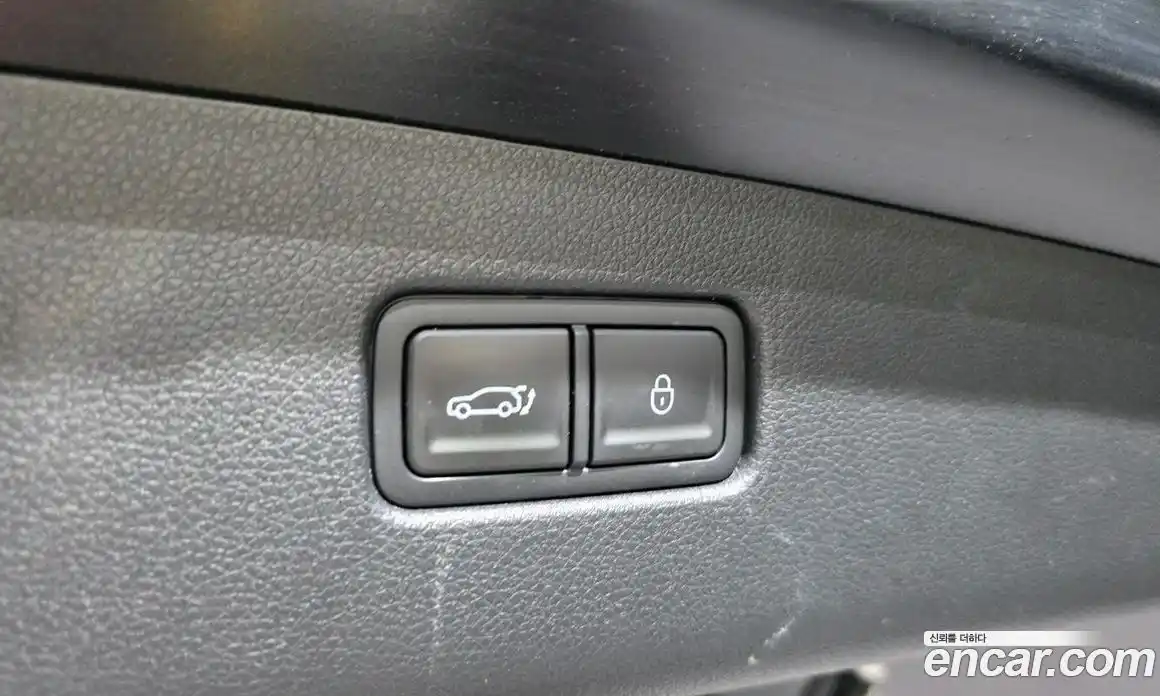 Genesis GV70 2023 2.5 гидро в Москве № 1832335, фото 37
