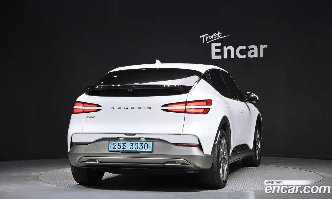 Genesis GV60 2022 0.1 гидро в Москве № 1832429, фото 4
