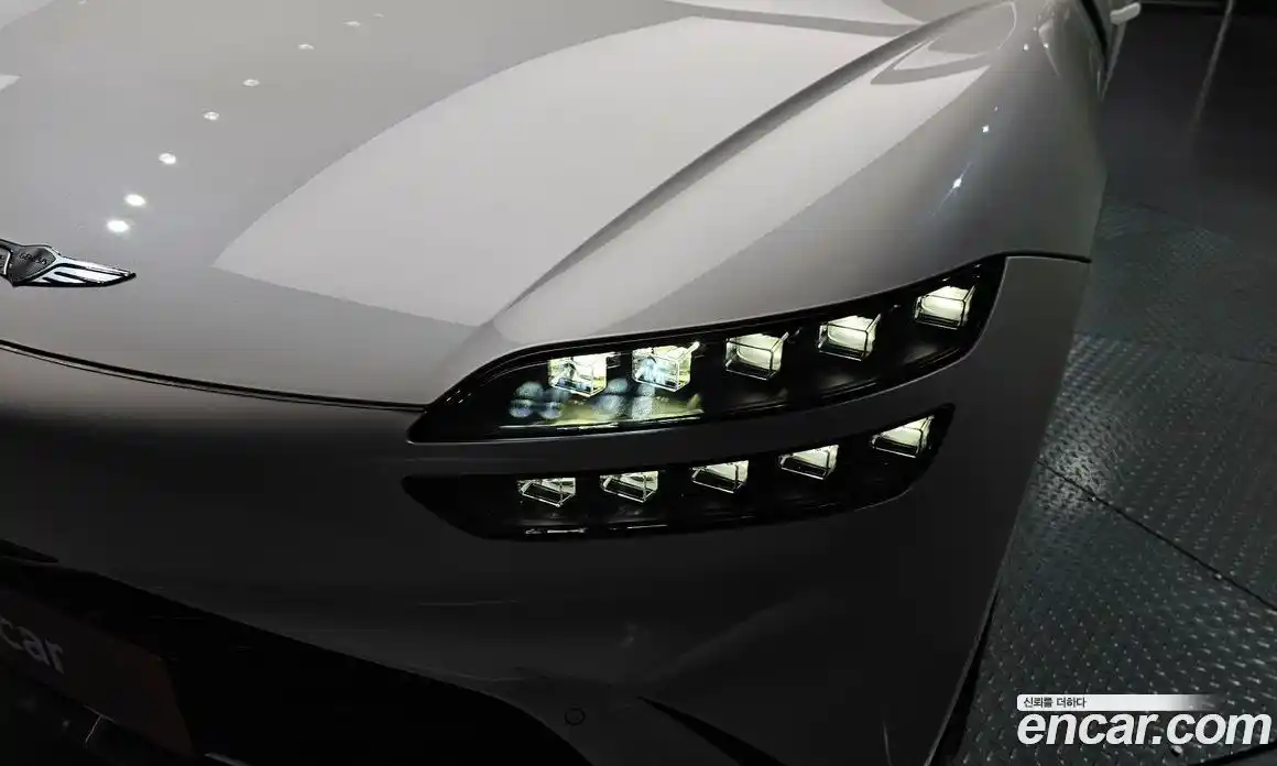 Genesis GV60 2022 0.1 гидро в Москве № 1832429, фото 8
