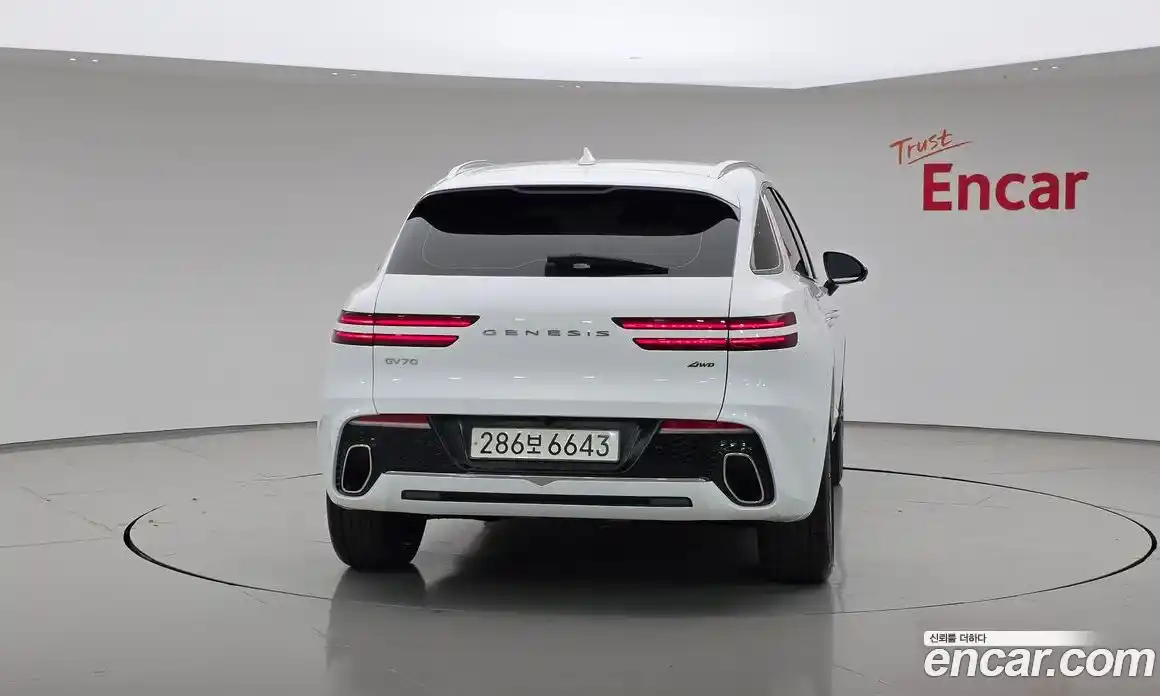 Genesis GV70 2022 2.5 гидро в Москве № 1832479, фото 4
