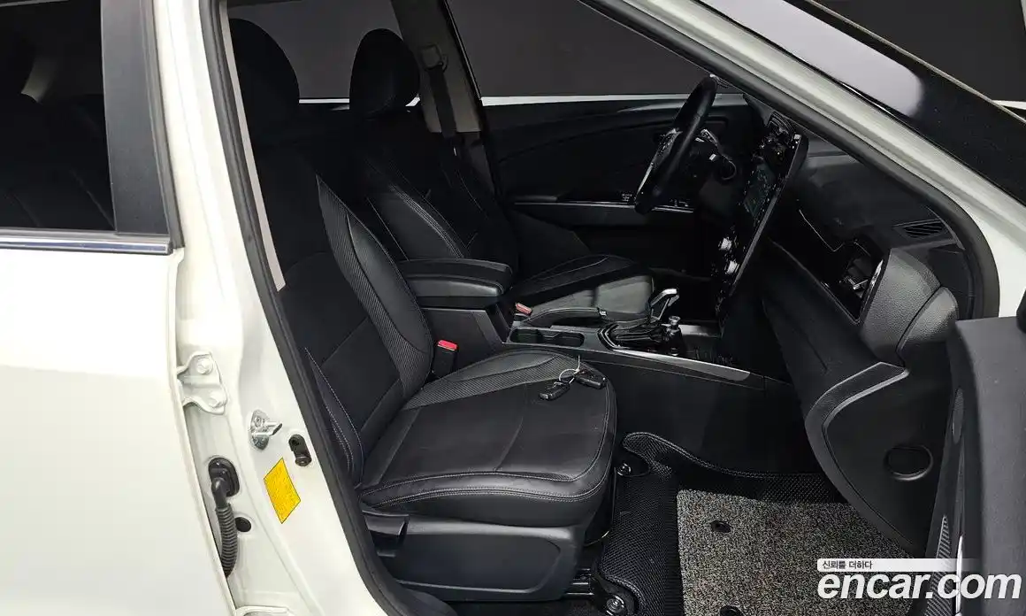 SsangYong TIBOLI 2019 1.5 гидро в Москве № 1832940, фото 16