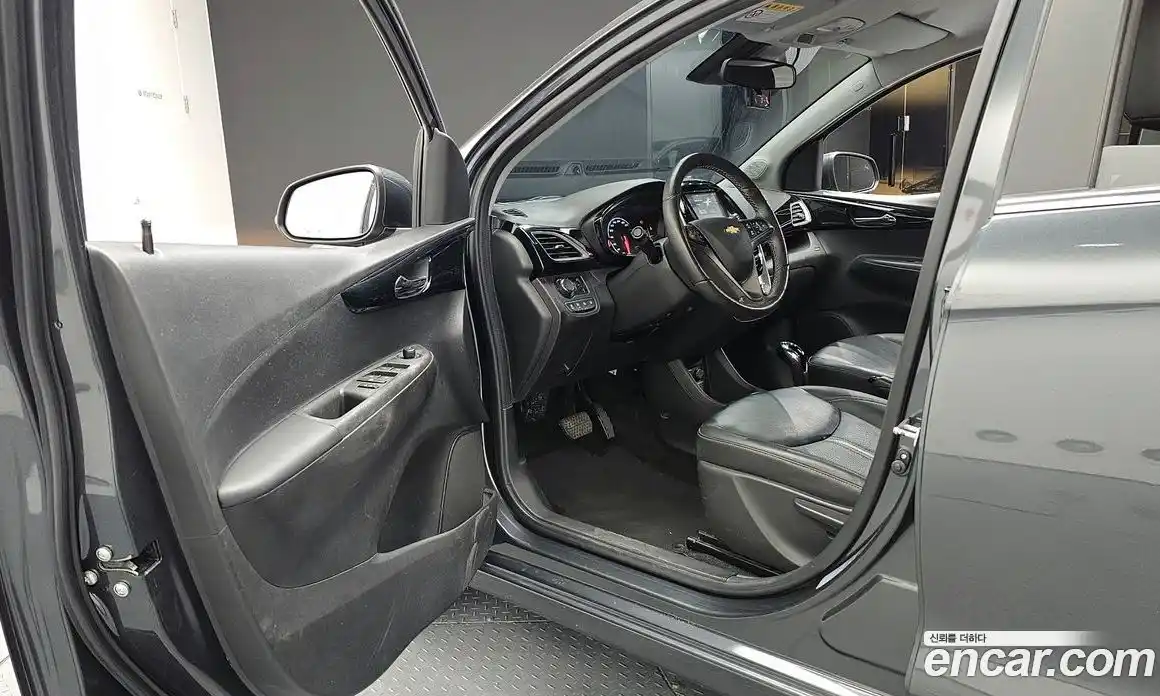 Chevrolet Spark 2019 1.0 гидро в Москве № 1833587, фото 10