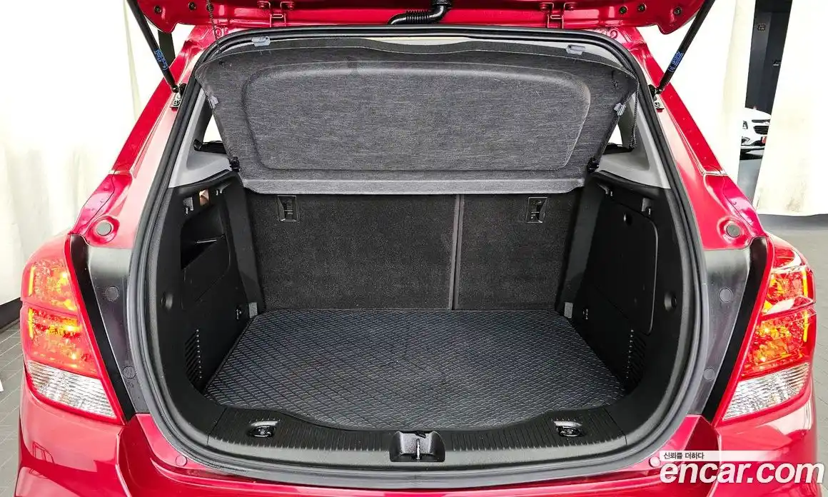 Chevrolet Trax 2019 1.4 механика в Москве № 1833671, фото 20