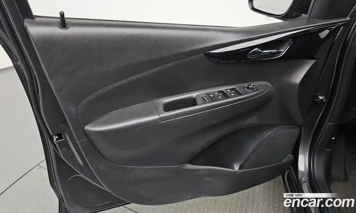 Chevrolet Spark 2016 1.0 гидро в Москве № 1833856, фото 13