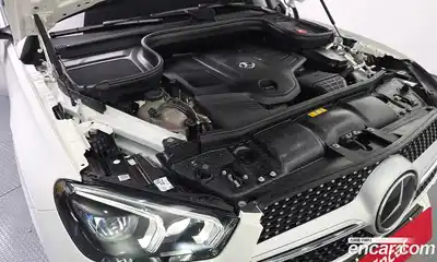 Mercedes-Benz GLE-Class 2023 3.0 гидро в Москве № 1834543, миниатюра 6
