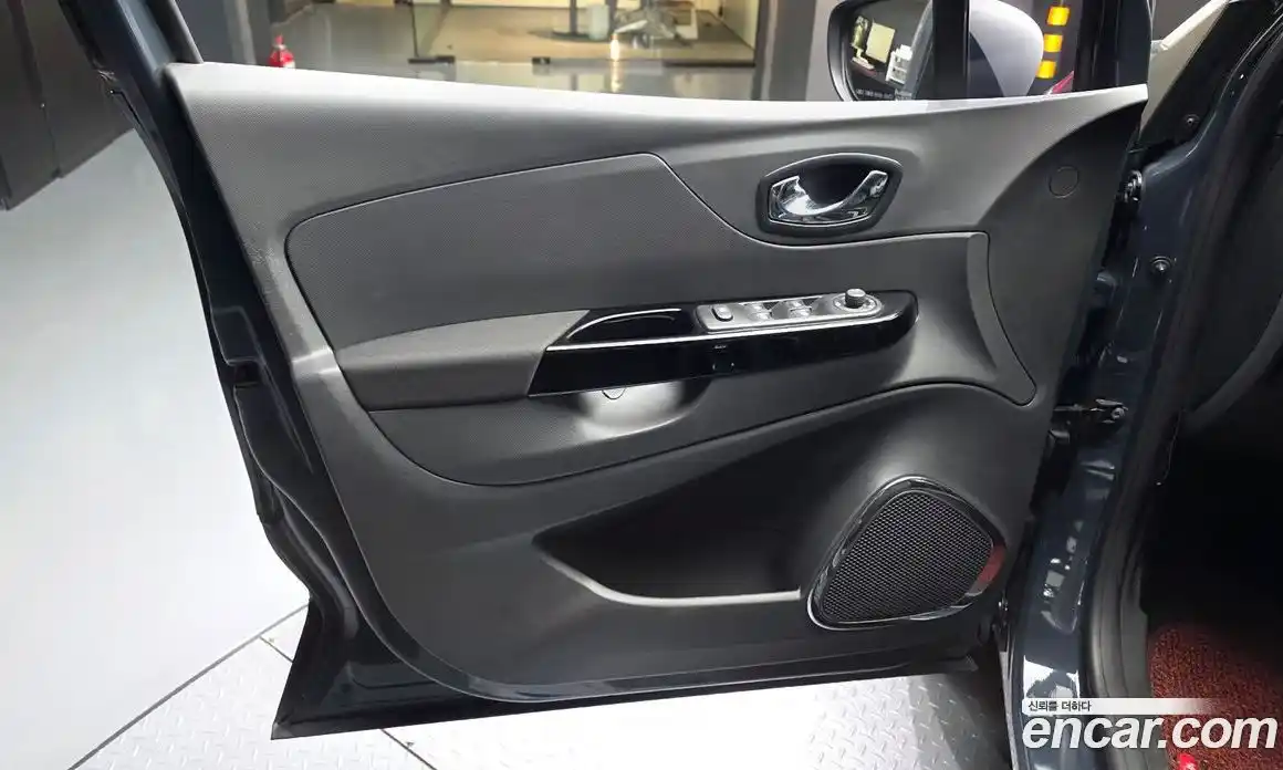 Renault QM3 2015 1.5 гидро в Москве № 1834608, фото 14