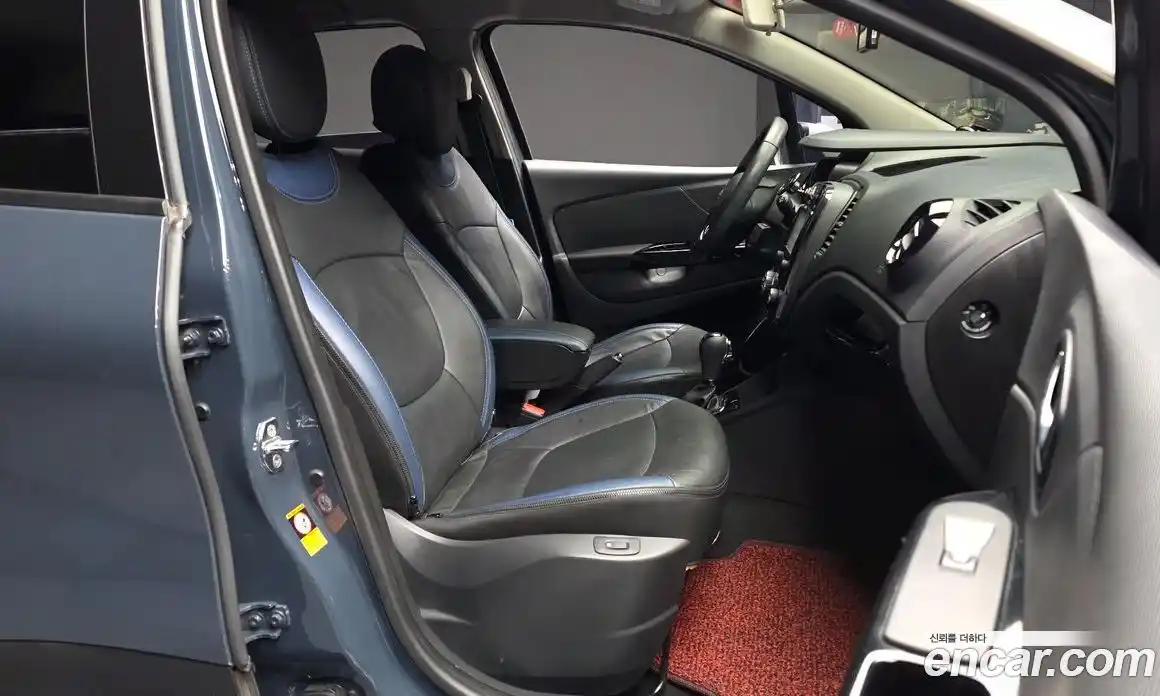 Renault QM3 2015 1.5 гидро в Москве № 1834608, фото 17