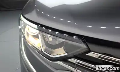 Renault QM6 2017 2.0 гидро в Москве № 1834611, миниатюра 8
