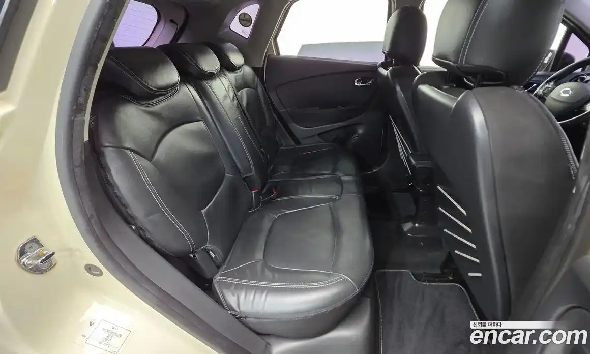 Renault QM3 2016 1.5 гидро в Москве № 1834702, фото 25
