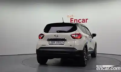 Renault QM3 2016 1.5 гидро в Москве № 1834702, миниатюра 4