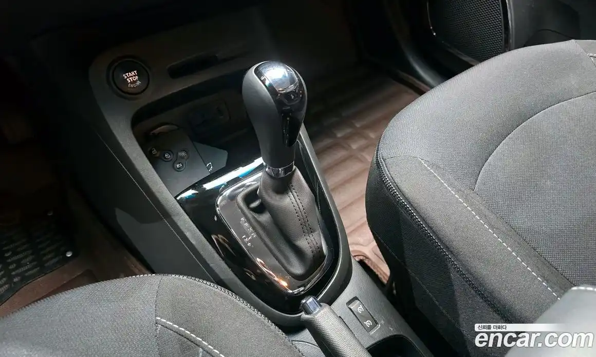 Renault QM3 2014 1.5 гидро в Москве № 1834812, фото 12