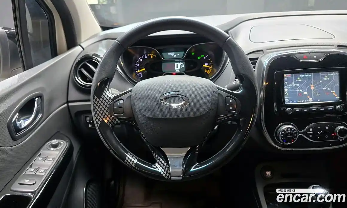 Renault QM3 2014 1.5 гидро в Москве № 1834812, фото 19