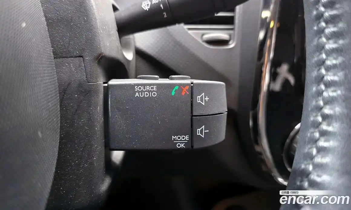 Renault QM3 2014 1.5 гидро в Москве № 1834812, фото 23