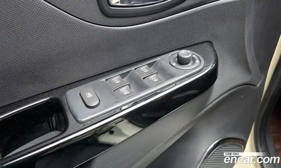 Renault QM3 2014 1.5 гидро в Москве № 1834812, фото 29