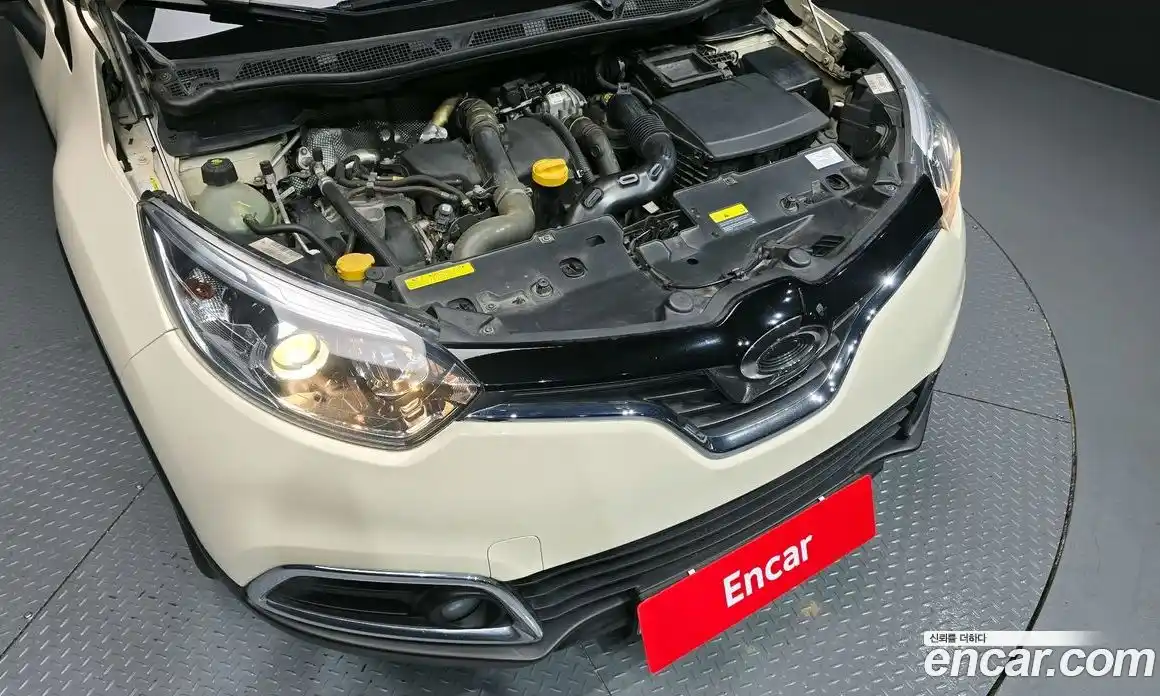 Renault QM3 2014 1.5 гидро в Москве № 1834812, фото 6