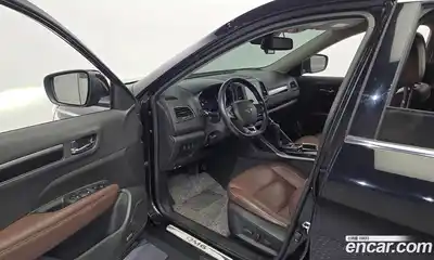 Renault QM6 2018 2.0 гидро в Москве № 1834948, миниатюра 10